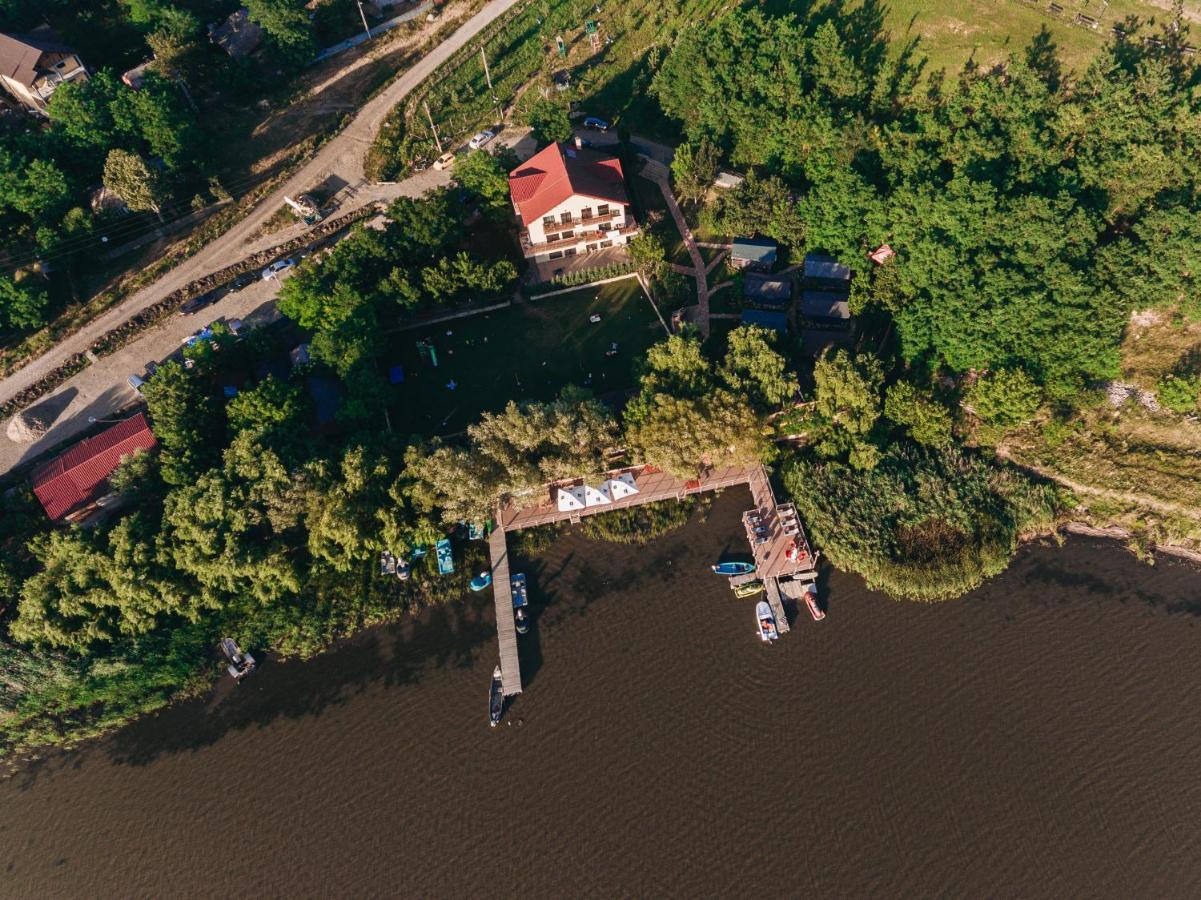 Enpi Lake Resort Iasi Exteriör bild